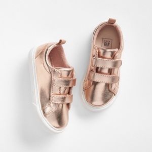 Final price Toddler Classic Strappy Sneakers
